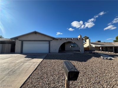 615 Hidden Valley Dr, Henderson, NV, 89002