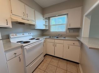 810-811 Howard Ave #811-1W, Jeffersonville, IN 47130