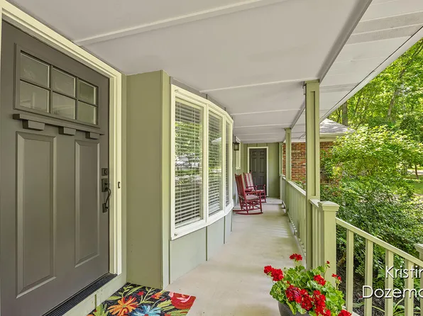 7358 Sheffield Dr SE, Ada, MI 49301