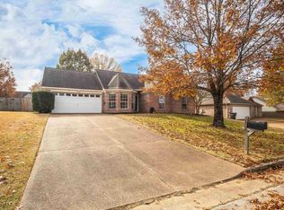 70 Oak Ridge Cv, Oakland, TN 38060