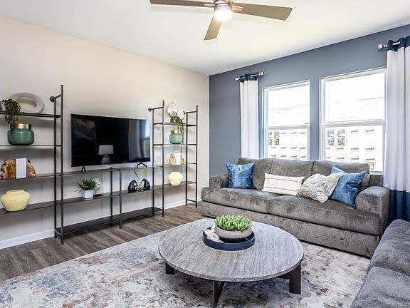 Large Windows for Refreshing Natural Light