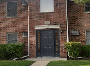 1361 Cunat Ct APT 2C, Lake In The Hills, IL 60156