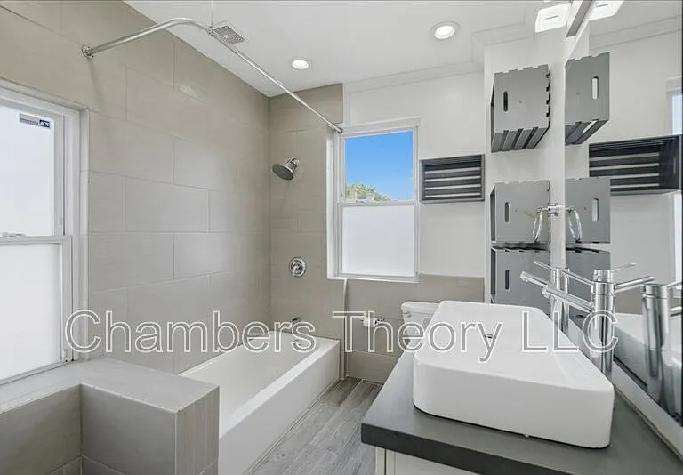 1535 Constitution Ave NE — Photo 20