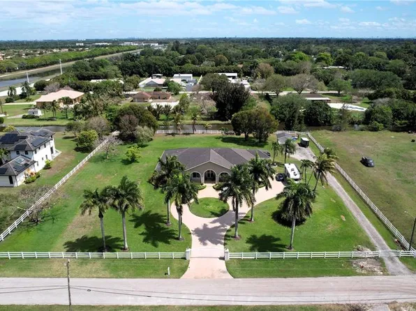 4810 SW 198th Ter, Southwest Ranches, FL 33332
