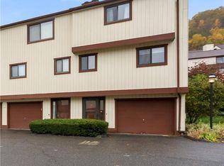 70 Dorchester Ct UNIT 70, Beacon Falls, CT 06403