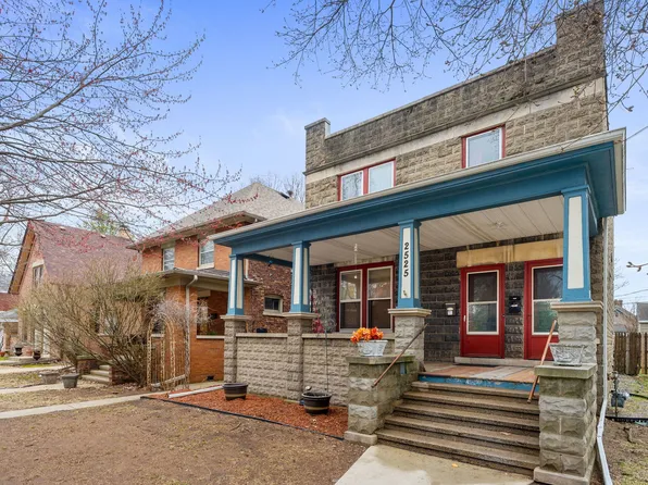 2525 York St, Blue Island, IL 60406