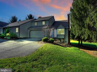 1953 Meadow Ln, Wyomissing, PA 19610