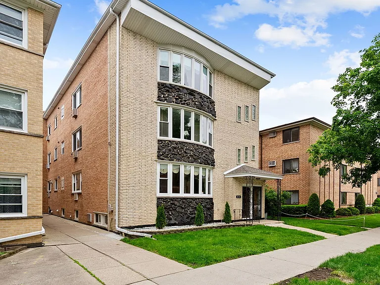 8729 W Summerdale Ave #1 — Photo 19