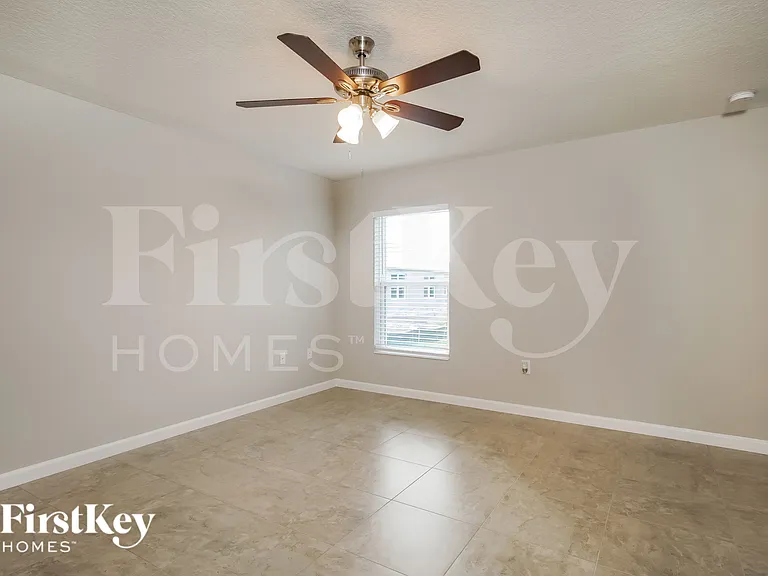 308 S Haven Ct — Photo 7