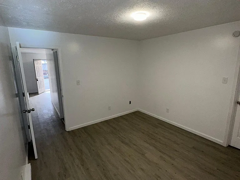 255 Beaver St #C — Photo 4