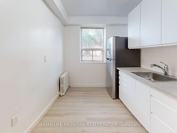 5th image of 1110 Weston Rd #2