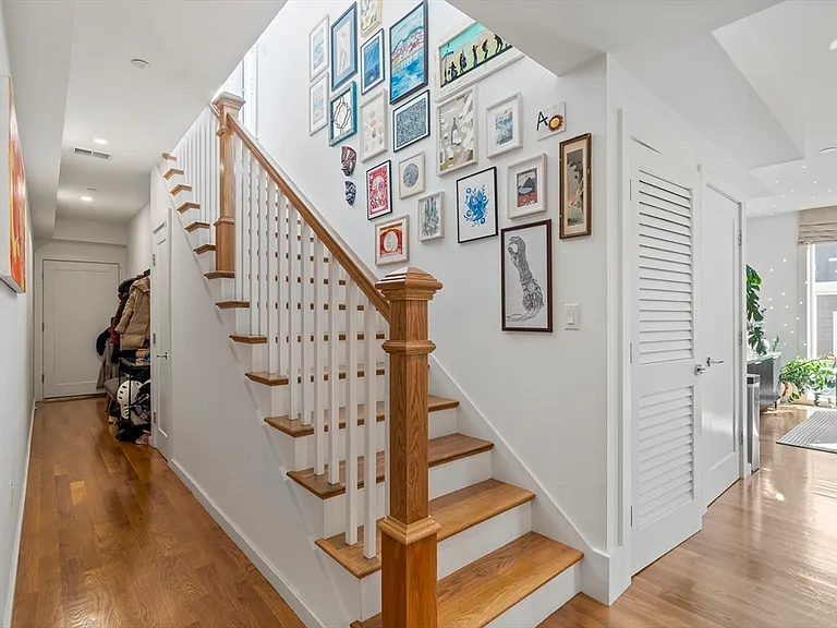 49 Rogers St #7 — Photo 9