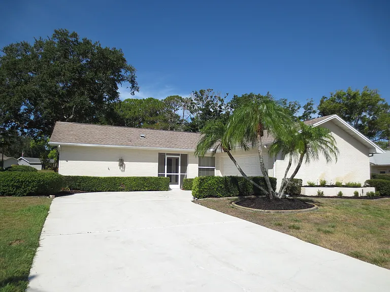 3132 Brunswick Cir — Photo 2