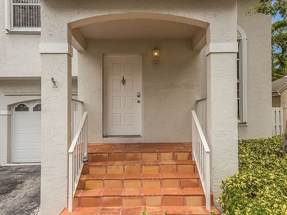 3rd image of 9906 NW 2nd St