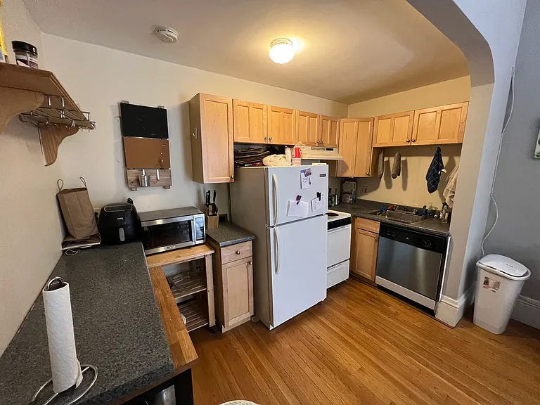 271 Dartmouth St #2B — Photo 18