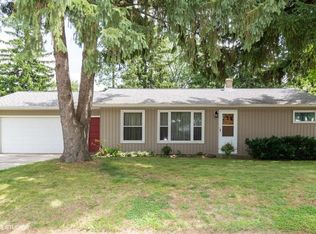 684 Evergreen Dr, Hartford, WI 53027