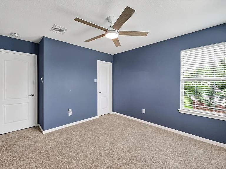 3934 Brook Garden Ln — Photo 27