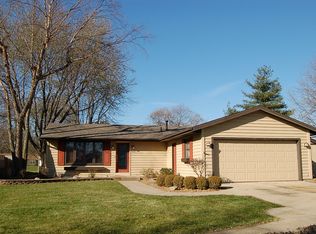 1173 Flamingo Ct, Bradley, IL 60915
