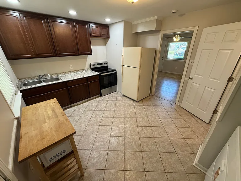 1297 Credle Rd — Photo 2