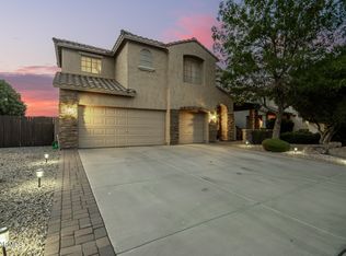 820 E Sun Valley Farms Ln, San Tan Valley, AZ 85140