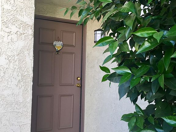5th image of 2427 S Fern Ave APT 37