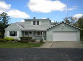 7542 Albion Rd, North Royalton, OH 44133