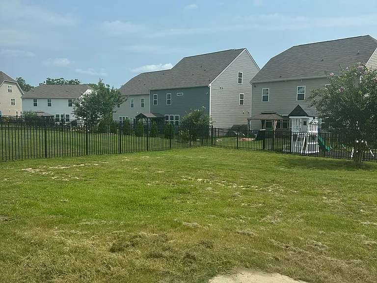 147 Haddonsfield Dr — Photo 24