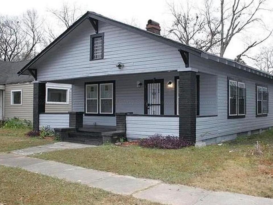 1st image of 223 68th St N