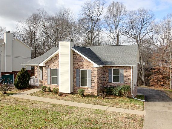 2nd image of 335 Brook Mead Dr