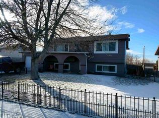 1112 Cribbon Ave, Cheyenne, WY 82007