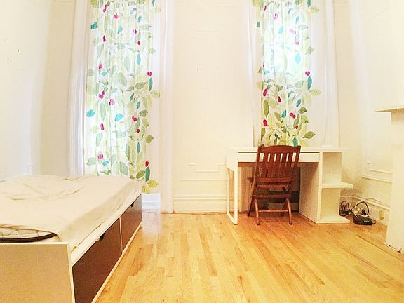 4th image of 112 Walton St #92AOISH