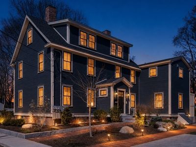 6 Center St #B, Amesbury, MA, 01913