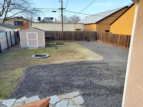 4th image of 1811 Jackson Ave