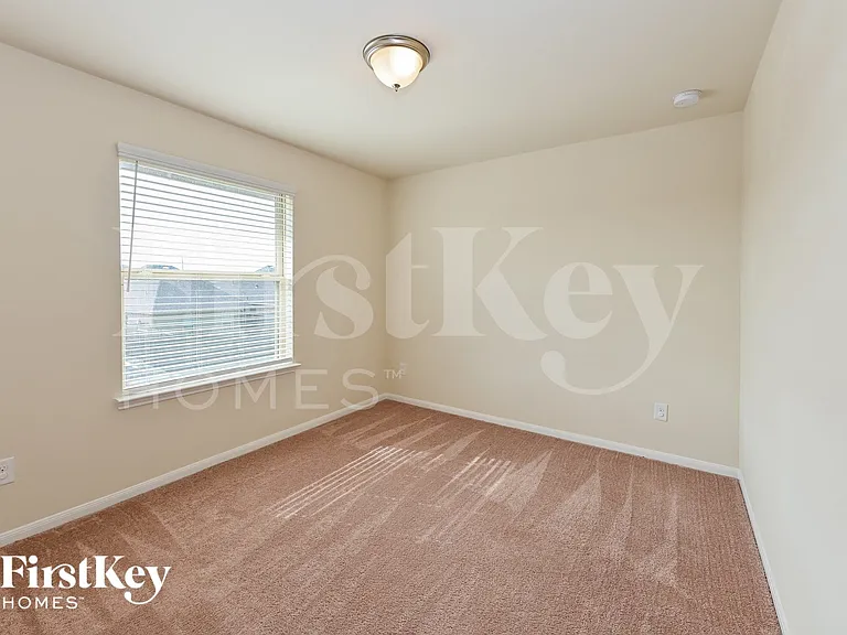 10502 Lake Of The Ozarks Dr — Photo 5