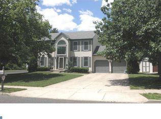 2200 Derby Dr, Cinnaminson, NJ 08077