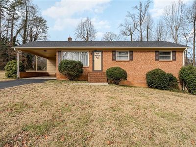 4751 Kernersville Rd, Kernersville, NC, 27284