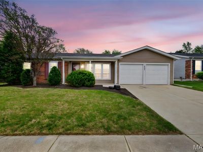 5442 Alnwick Dr, Saint Louis, MO, 63129