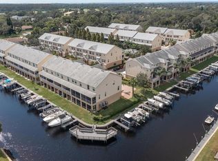 882 Callista Cay Loop, Tarpon Springs, FL 34689