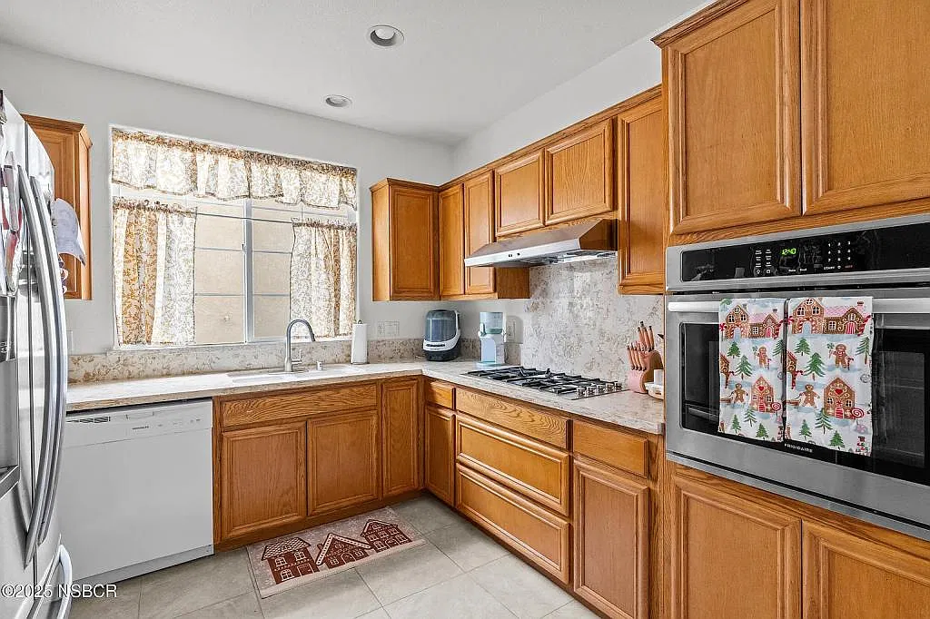 217 Gilea Ct — Photo 1