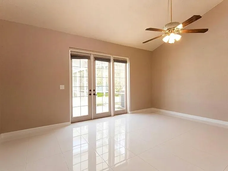 7903 Saint Giles Pl — Photo 21