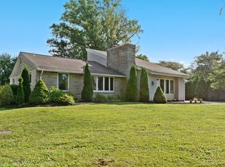 998 Bent Rd, Hatfield, PA 19440