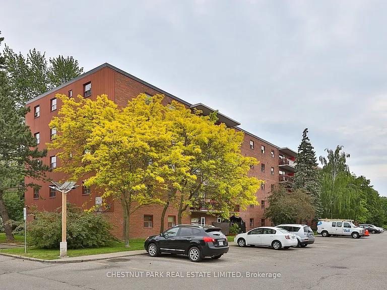 900 Glen St #218 — Photo 40