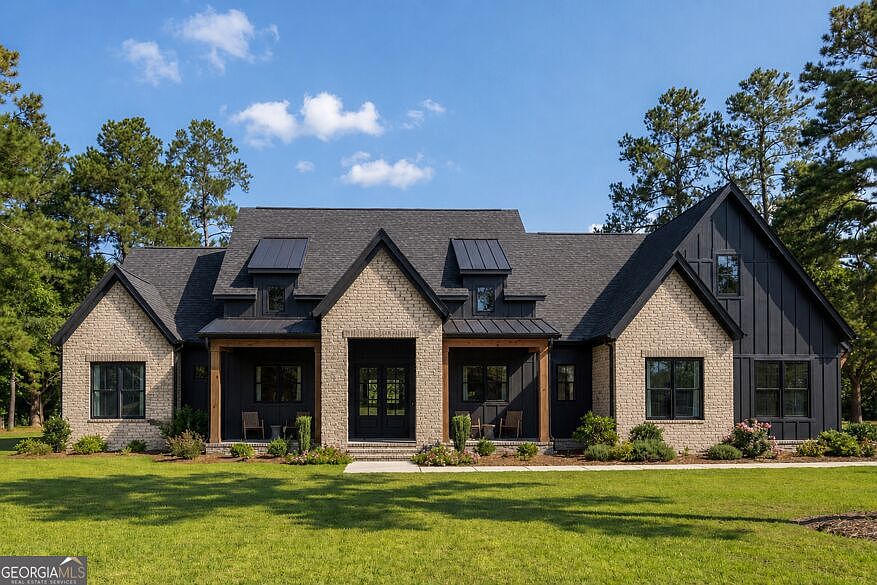 1st image of 13 Jackson Ridge Dr