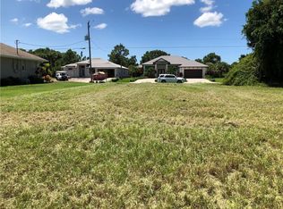 79 Tournament Rd, Rotonda West, FL 33947