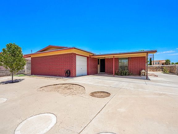 3rd image of 514 Riverview Cir