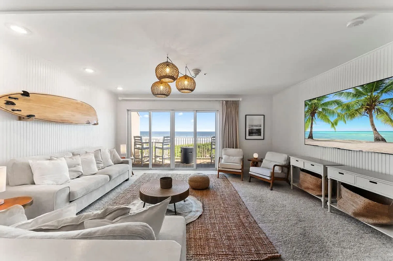 3 bed, 3.0 bath, 3196 sqft, $8,321 — Photo 1