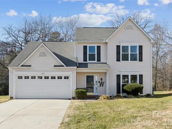 2154 Mallard Green Pl, Charlotte, NC 28262