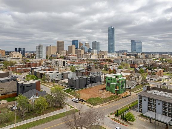 2nd image of NW 7th St