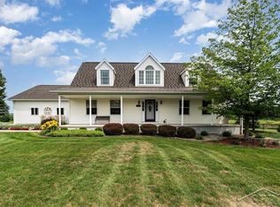 6835 Hupfer Rd, Freeland, MI 48623