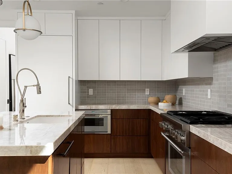 428 1/2 Fernleaf Ave — Photo 38